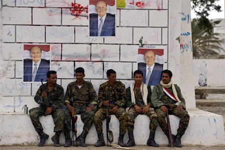 leales al expresidente yemeni toman el control en el sur Fuerzas leales al ex-presidente de Yemen atacan en el sur